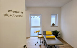 Praxisraum Physiotherapie (c) Romana u. Hannes Lauß